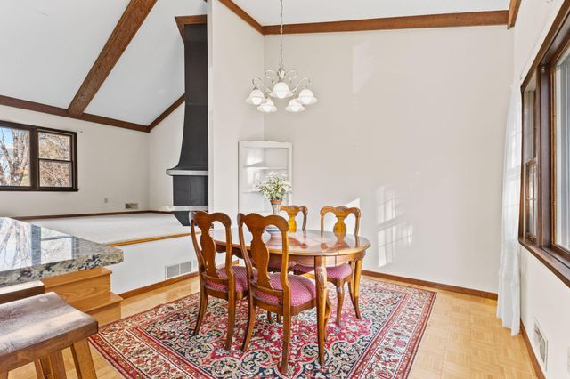 980 Island Lake Avenue, Shoreview, MN 55126