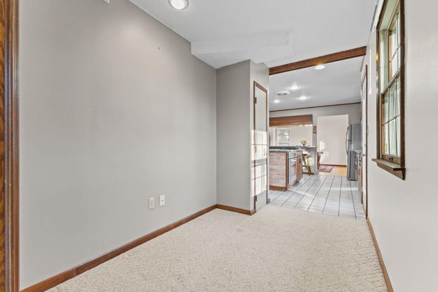 980 Island Lake Avenue, Shoreview, MN 55126