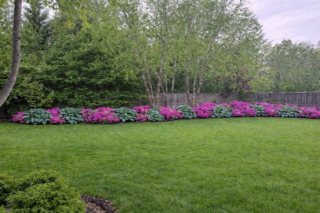 480 Standish Drive, Deerfield, IL 60015