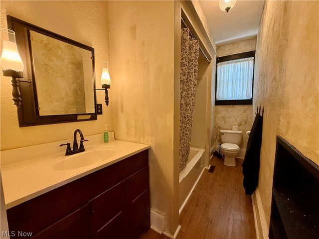 39 Duquesne Street, Columbiana, OH 44408