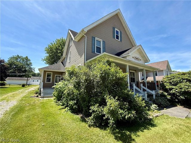 39 Duquesne Street, Columbiana, OH 44408