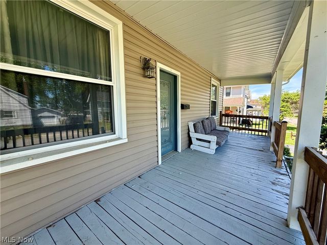 39 Duquesne Street, Columbiana, OH 44408