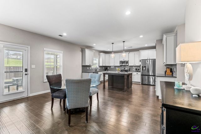 413 Shoshone Circle, Kathleen, GA 31047