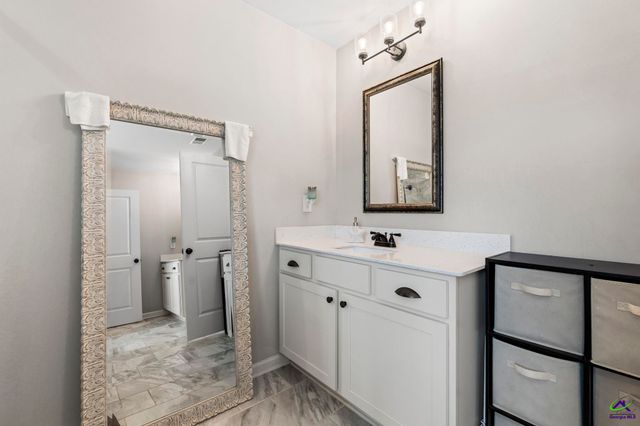 413 Shoshone Circle, Kathleen, GA 31047