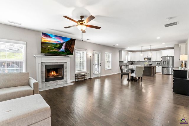 413 Shoshone Circle, Kathleen, GA 31047