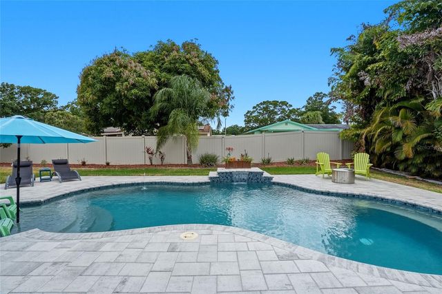 5015 BRIDGEPORT DRIVE, Safety Harbor, FL 34695