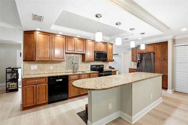 5015 BRIDGEPORT DRIVE, Safety Harbor, FL 34695