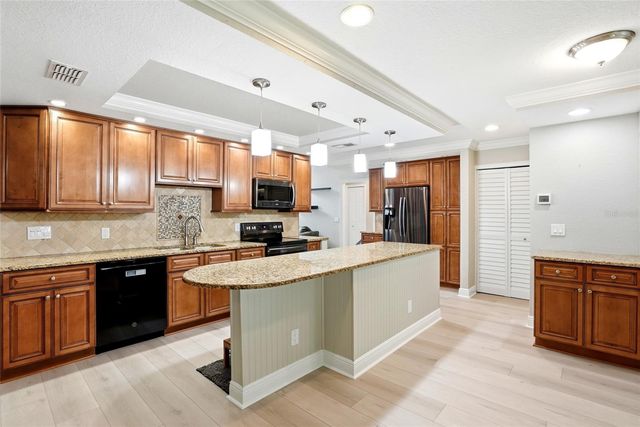 5015 BRIDGEPORT DRIVE, Safety Harbor, FL 34695