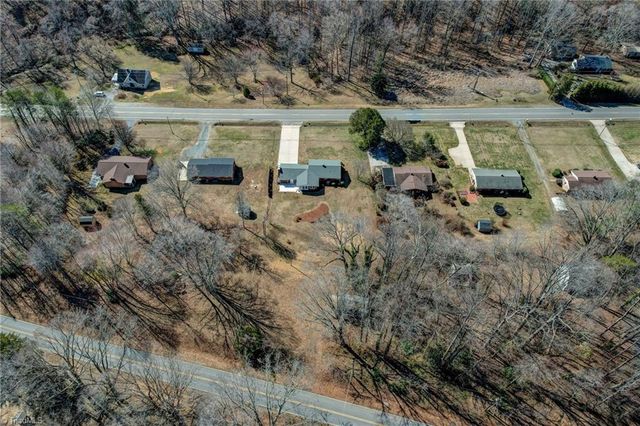 1540 W Harrison Street, Reidsville, NC 27320