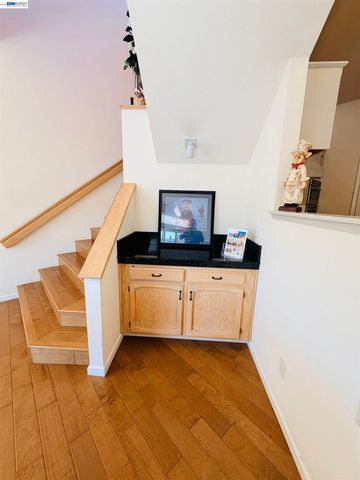 4063 W Lakeshore Dr, San Ramon, CA 94582