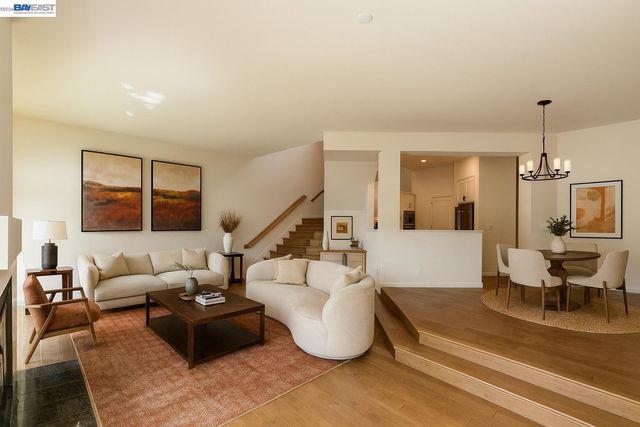 4063 W Lakeshore Dr, San Ramon, CA 94582