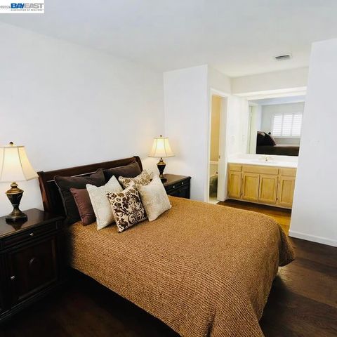 4063 W Lakeshore Dr, San Ramon, CA 94582