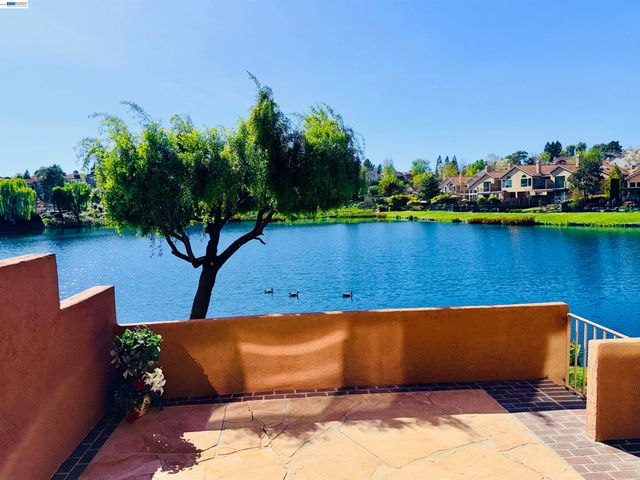 4063 W Lakeshore Dr, San Ramon, CA 94582