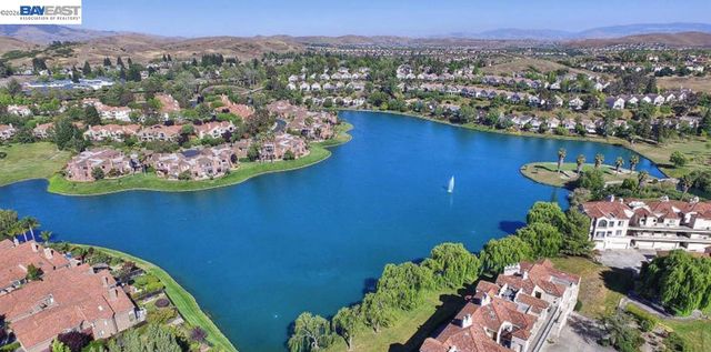 4063 W Lakeshore Dr, San Ramon, CA 94582