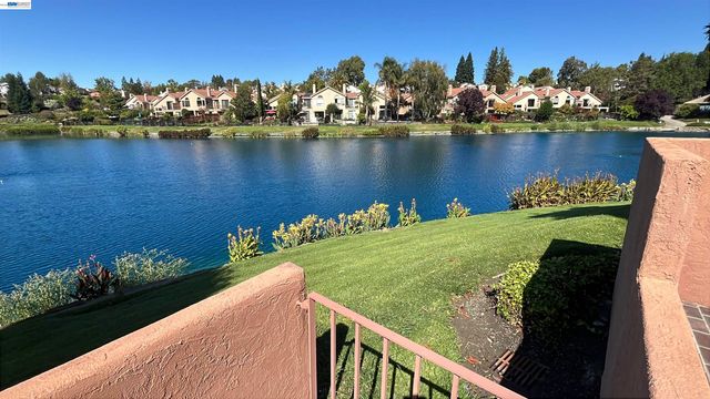 4063 W Lakeshore Dr, San Ramon, CA 94582