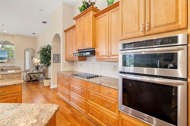 2528 TOM MORRIS DRIVE, Sarasota, FL 34240
