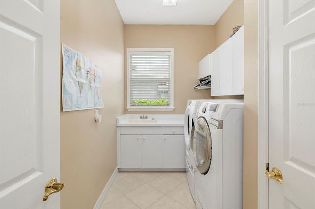 2528 TOM MORRIS DRIVE, Sarasota, FL 34240