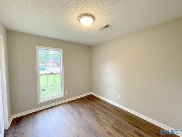 100 Brook Glen Drive, Hazel Green, AL 35750