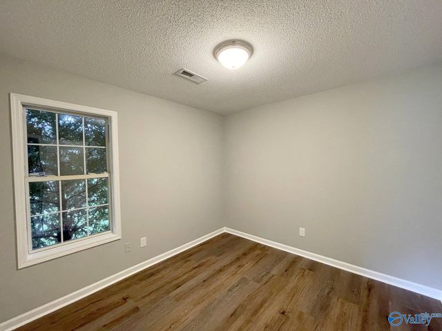 100 Brook Glen Drive, Hazel Green, AL 35750