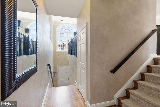 4132 TIMBER LOG WAY, Fairfax, VA 22030