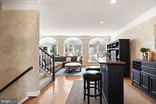 4132 TIMBER LOG WAY, Fairfax, VA 22030