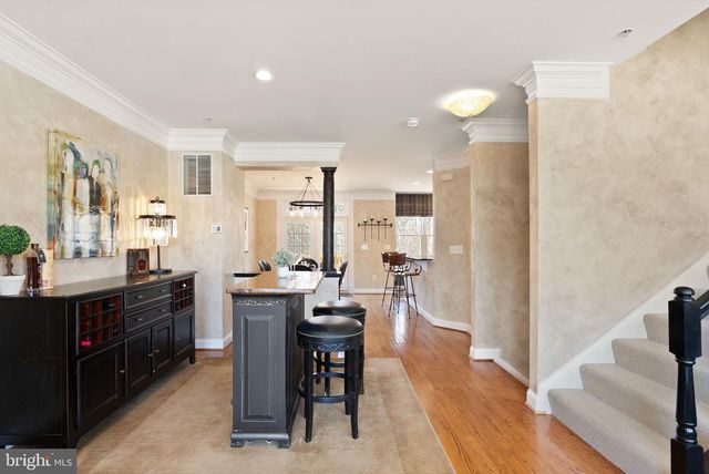 4132 TIMBER LOG WAY, Fairfax, VA 22030