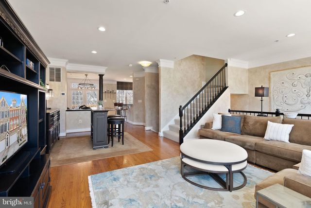 4132 TIMBER LOG WAY, Fairfax, VA 22030