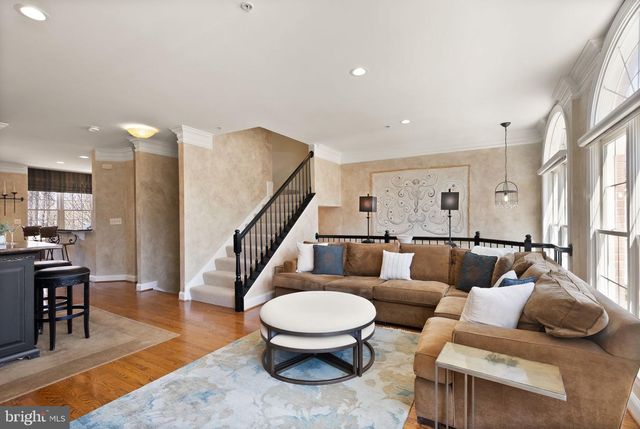 4132 TIMBER LOG WAY, Fairfax, VA 22030