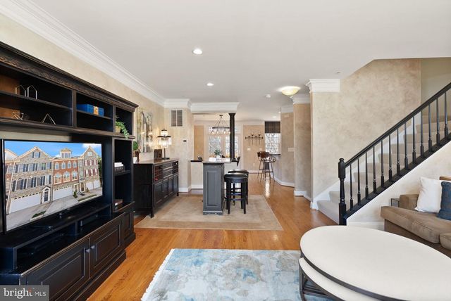 4132 TIMBER LOG WAY, Fairfax, VA 22030