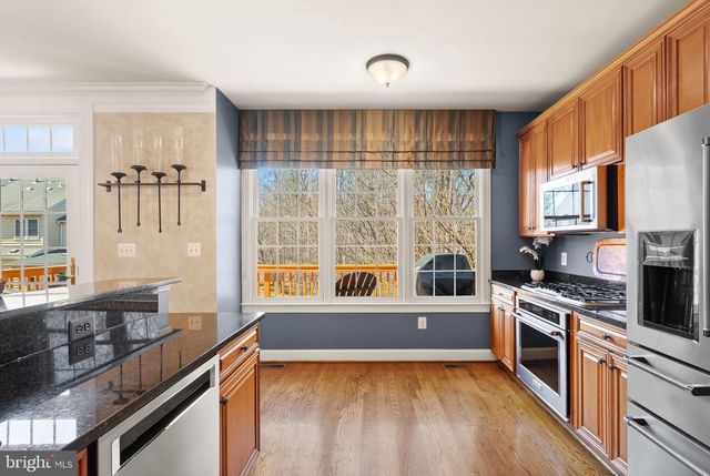 4132 TIMBER LOG WAY, Fairfax, VA 22030