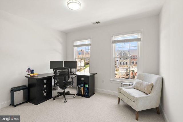 4132 TIMBER LOG WAY, Fairfax, VA 22030