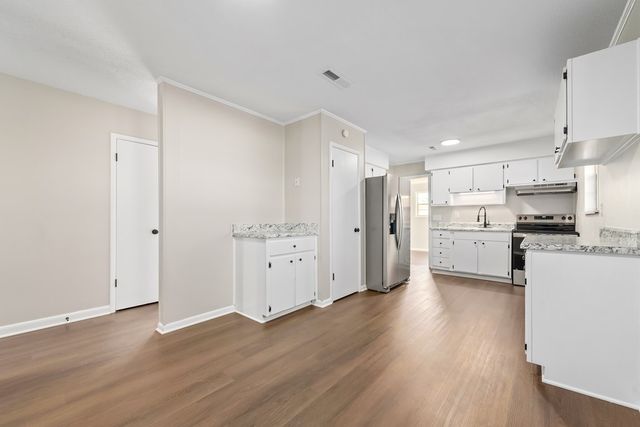 2907 Saint Peter St, Dothan, AL 36303