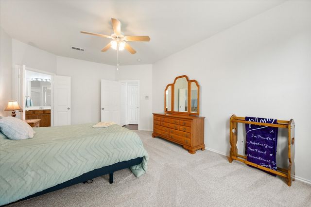 708 Crockett Drive, Mansfield, TX 76063