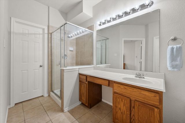 708 Crockett Drive, Mansfield, TX 76063