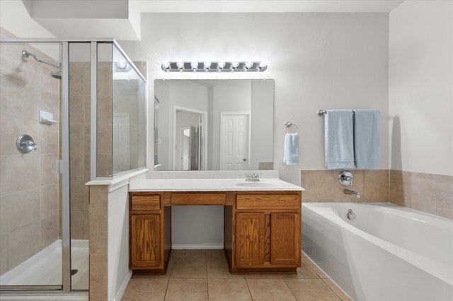 708 Crockett Drive, Mansfield, TX 76063