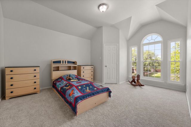 708 Crockett Drive, Mansfield, TX 76063