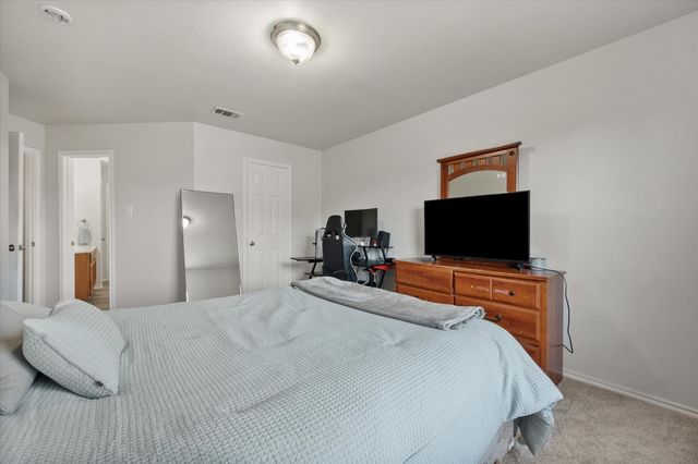 708 Crockett Drive, Mansfield, TX 76063