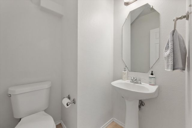 708 Crockett Drive, Mansfield, TX 76063