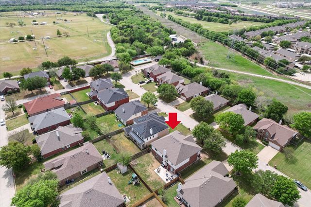 708 Crockett Drive, Mansfield, TX 76063