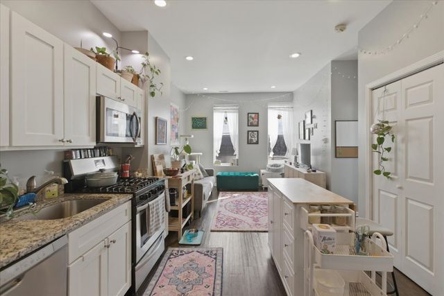 1654 W Cortland Street 6, Chicago, IL 60622