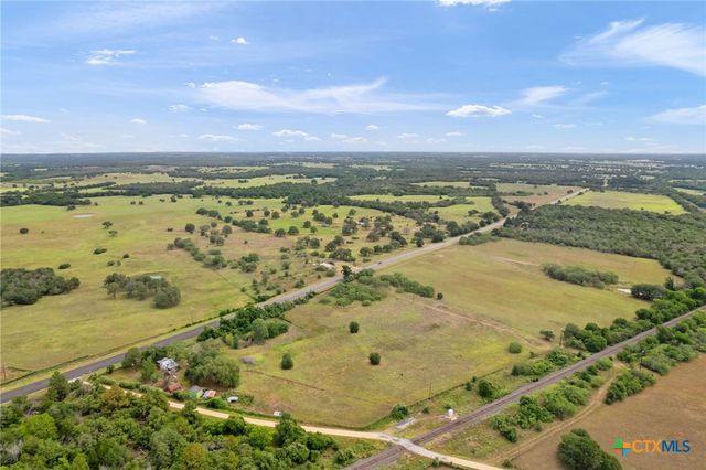 10843 US Highway 90, Harwood, TX 78632