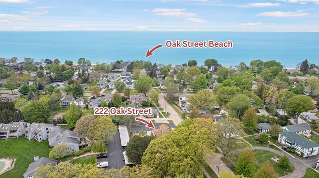 222 Oak Street, South Haven, MI 49090