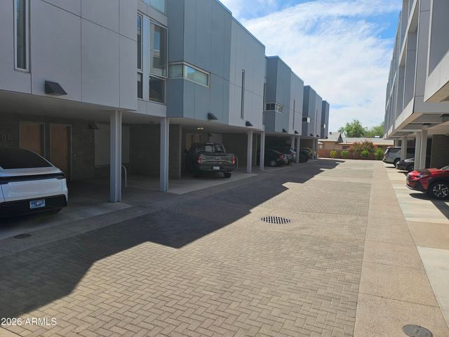 520 S ROOSEVELT Street 1004, Tempe, AZ 85281