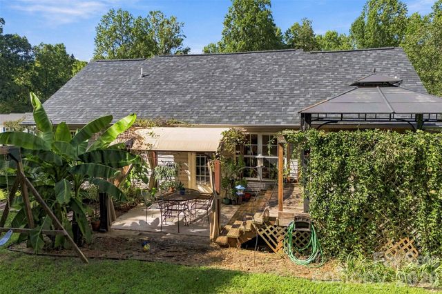 140 Addison Place, Troutman, NC 28166