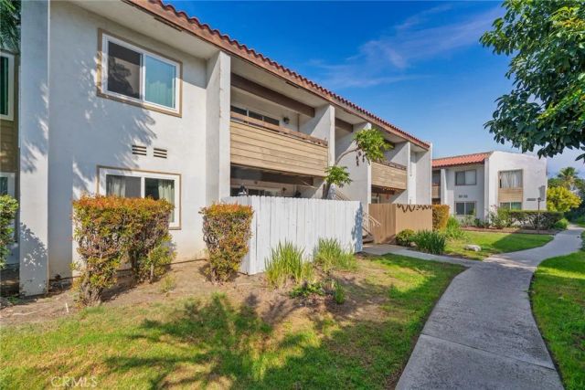 2511 W Sunflower P4, Santa Ana, CA 92704