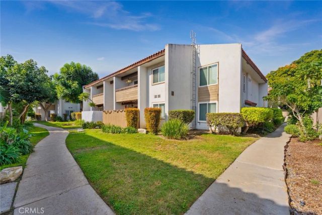 2511 W Sunflower P4, Santa Ana, CA 92704