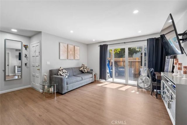 2511 W Sunflower P4, Santa Ana, CA 92704