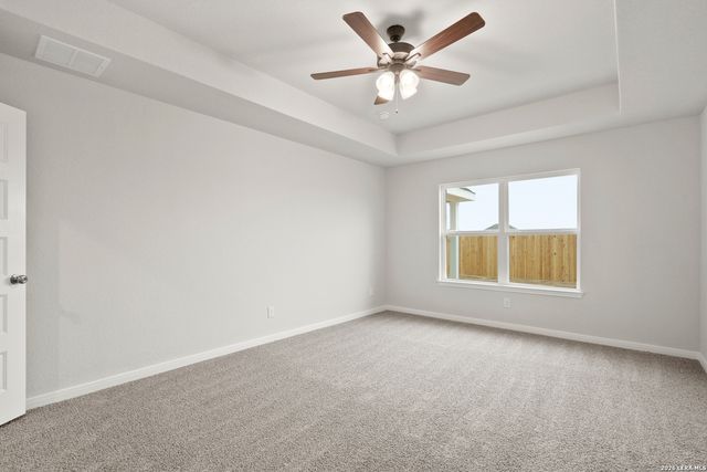 1221 Sweden, Seguin, TX 78155