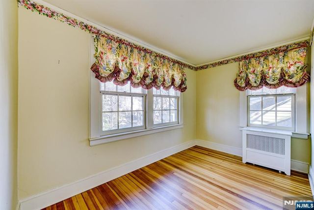 15 Overlook Road, Caldwell, NJ 07006