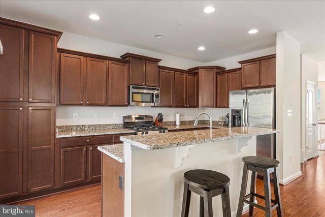 1038 PULTNEY LN, Glen Burnie, MD 21060